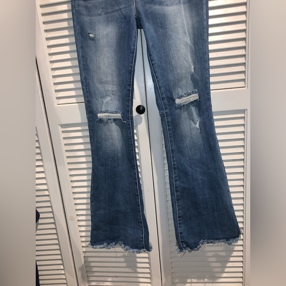Risen high rise flare raw hem distressed jeans Women’s size 9 - Picture 5 of 11